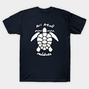 Ari Atoll, Maldives - Swimming with Sea Turtles T-Shirt